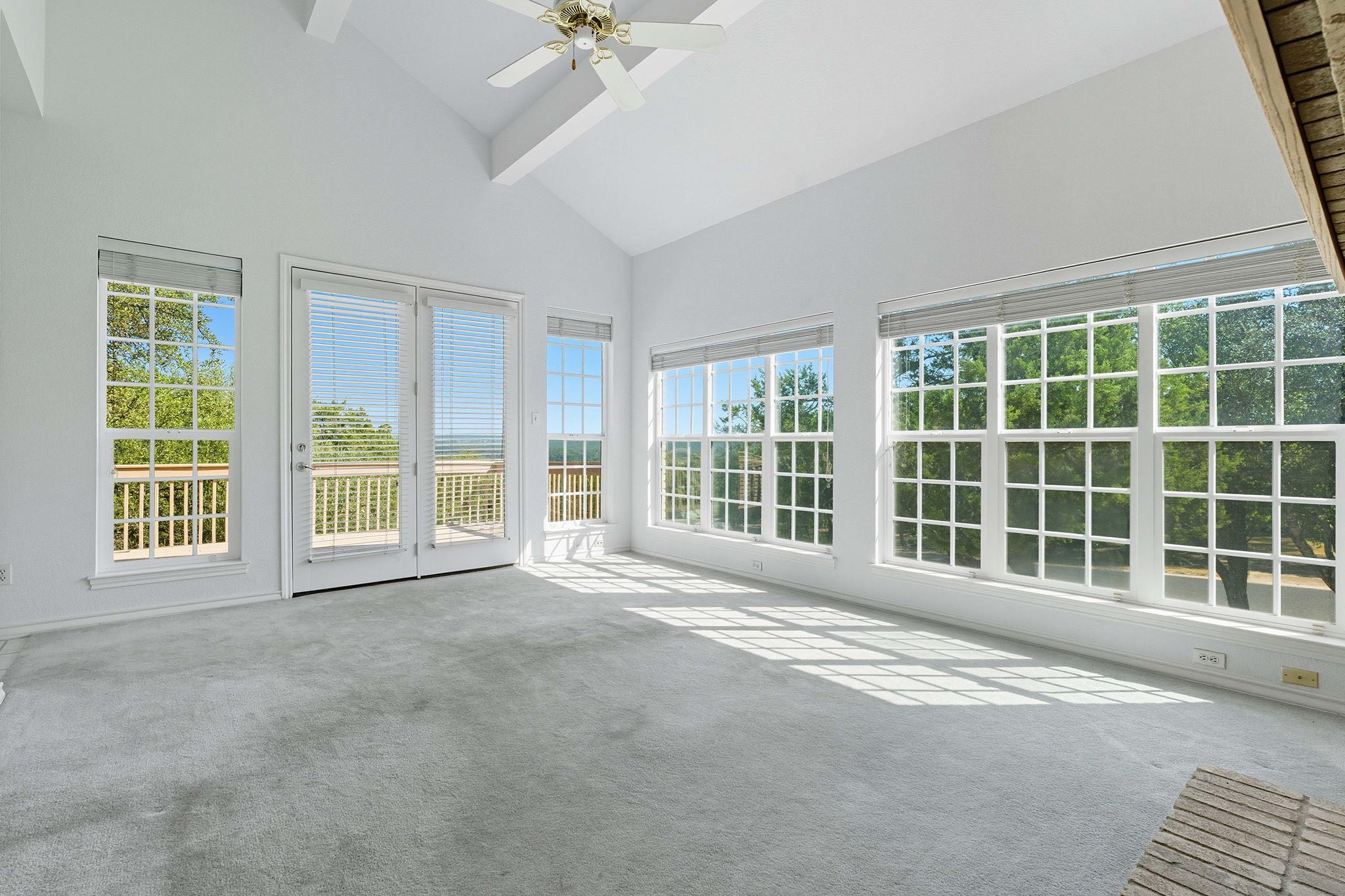 700 Barrett Ln, Austin, TX 78733