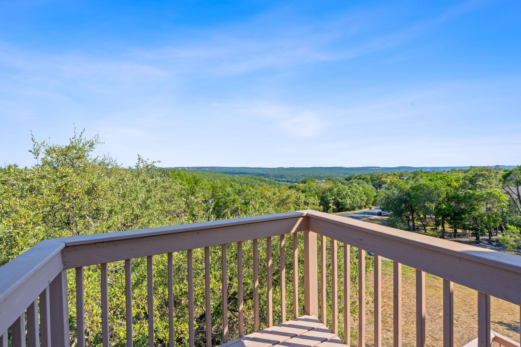 700 Barrett Ln, Austin, TX 78733