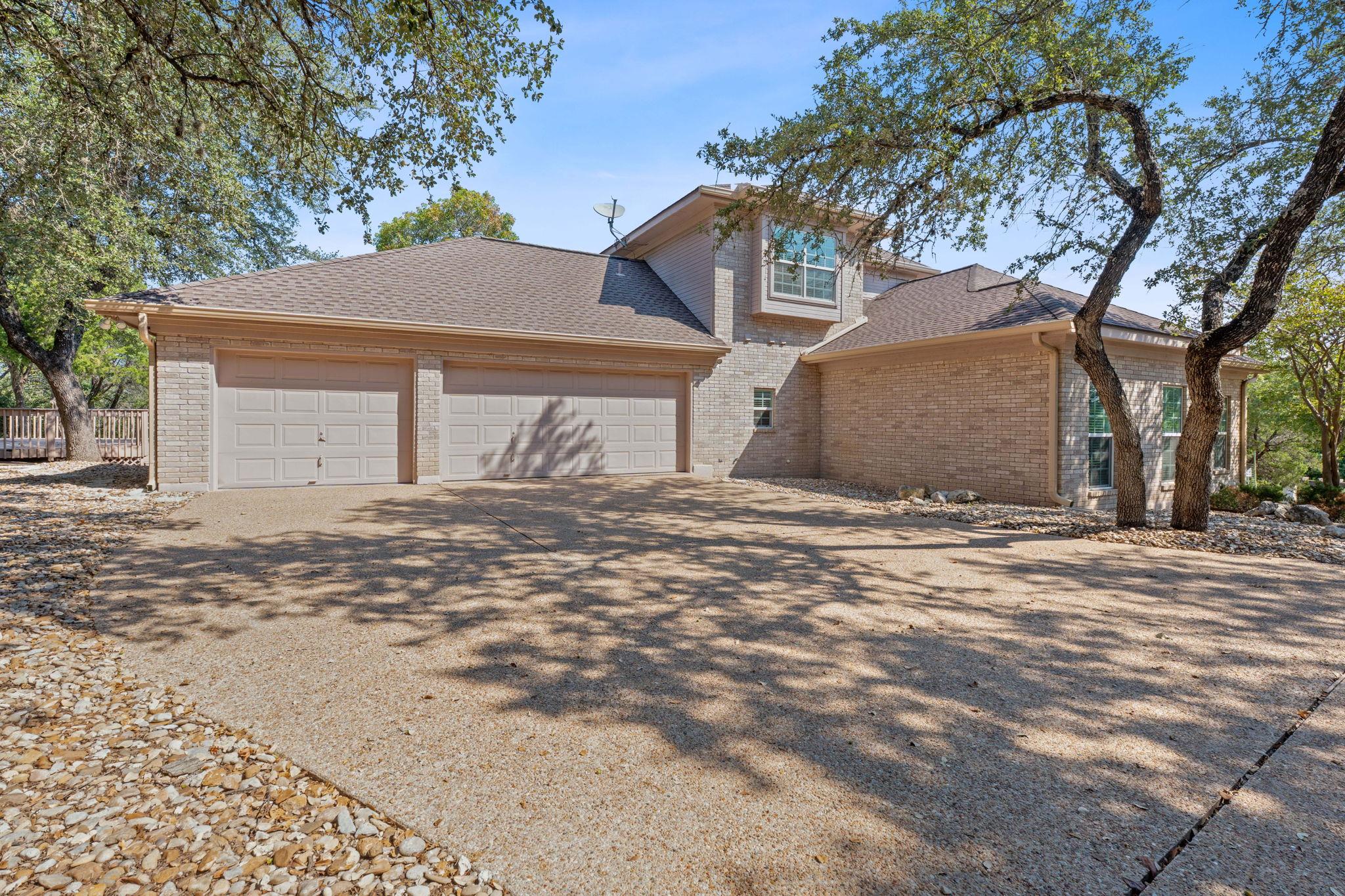 700 Barrett Ln, Austin, TX 78733