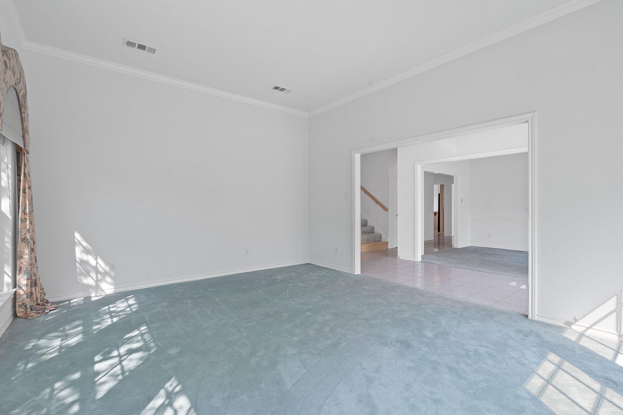 700 Barrett Ln, Austin, TX 78733