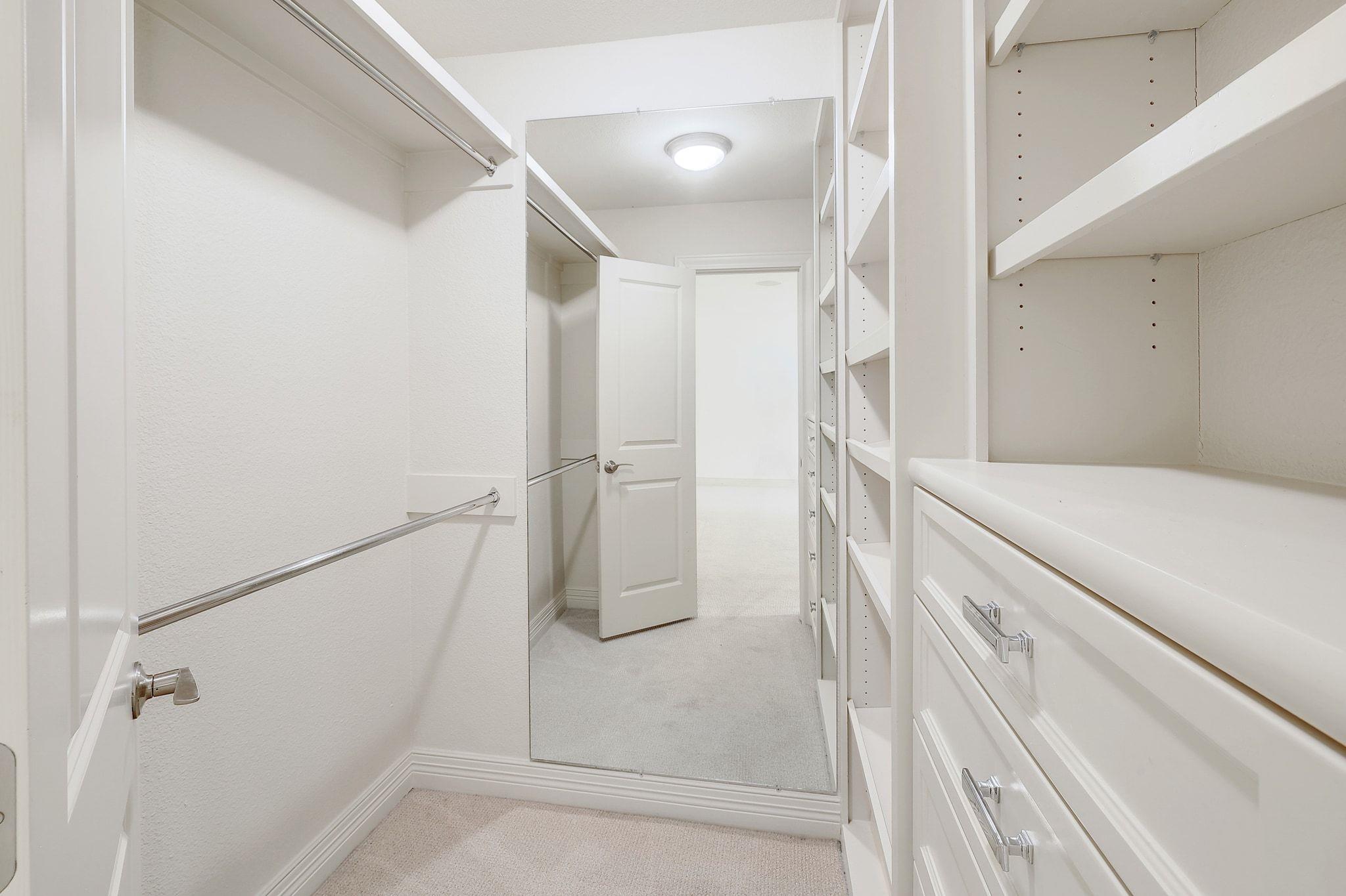 3601 Peregrine Falcon Dr, Austin, TX 78746