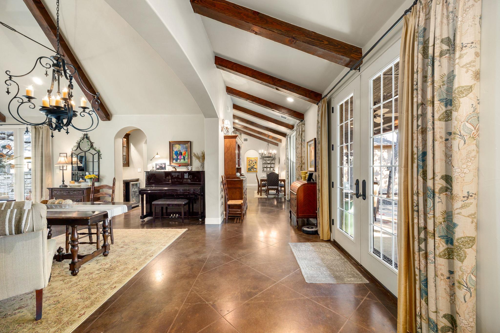 9908 Derecho Bnd, Austin, TX 78737