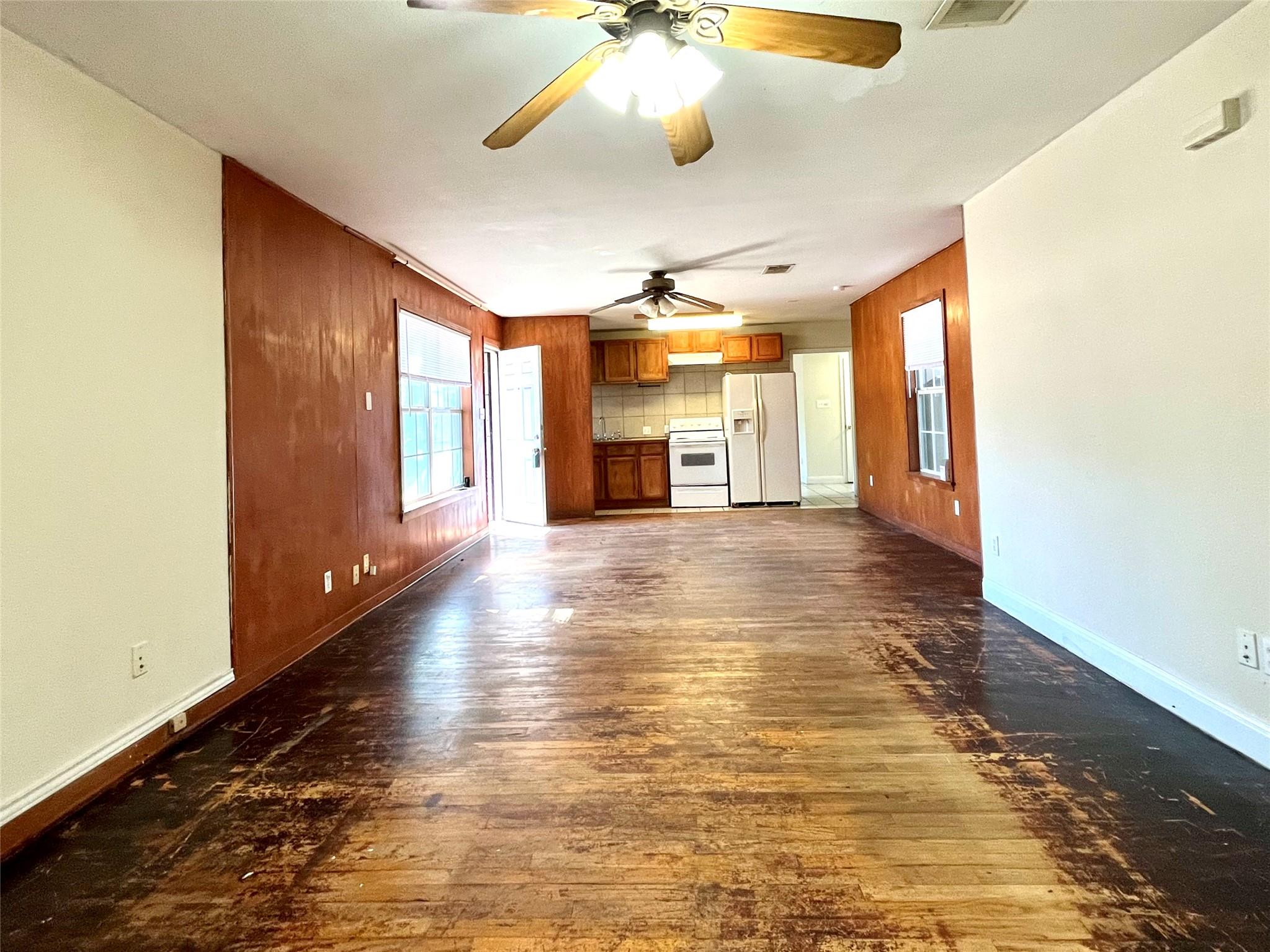 304 Montopolis Dr # B, Austin, TX 78741