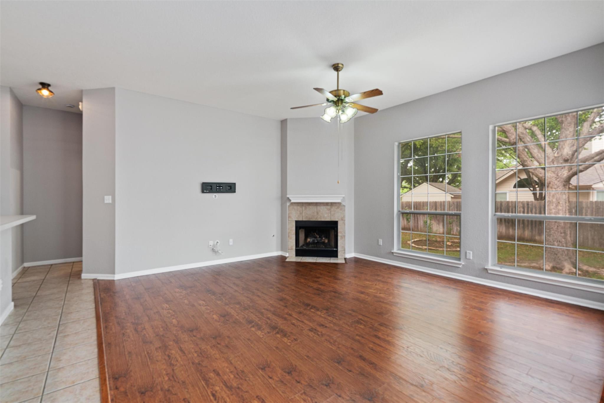 901 Cashew Ln, Cedar Park, TX 78613