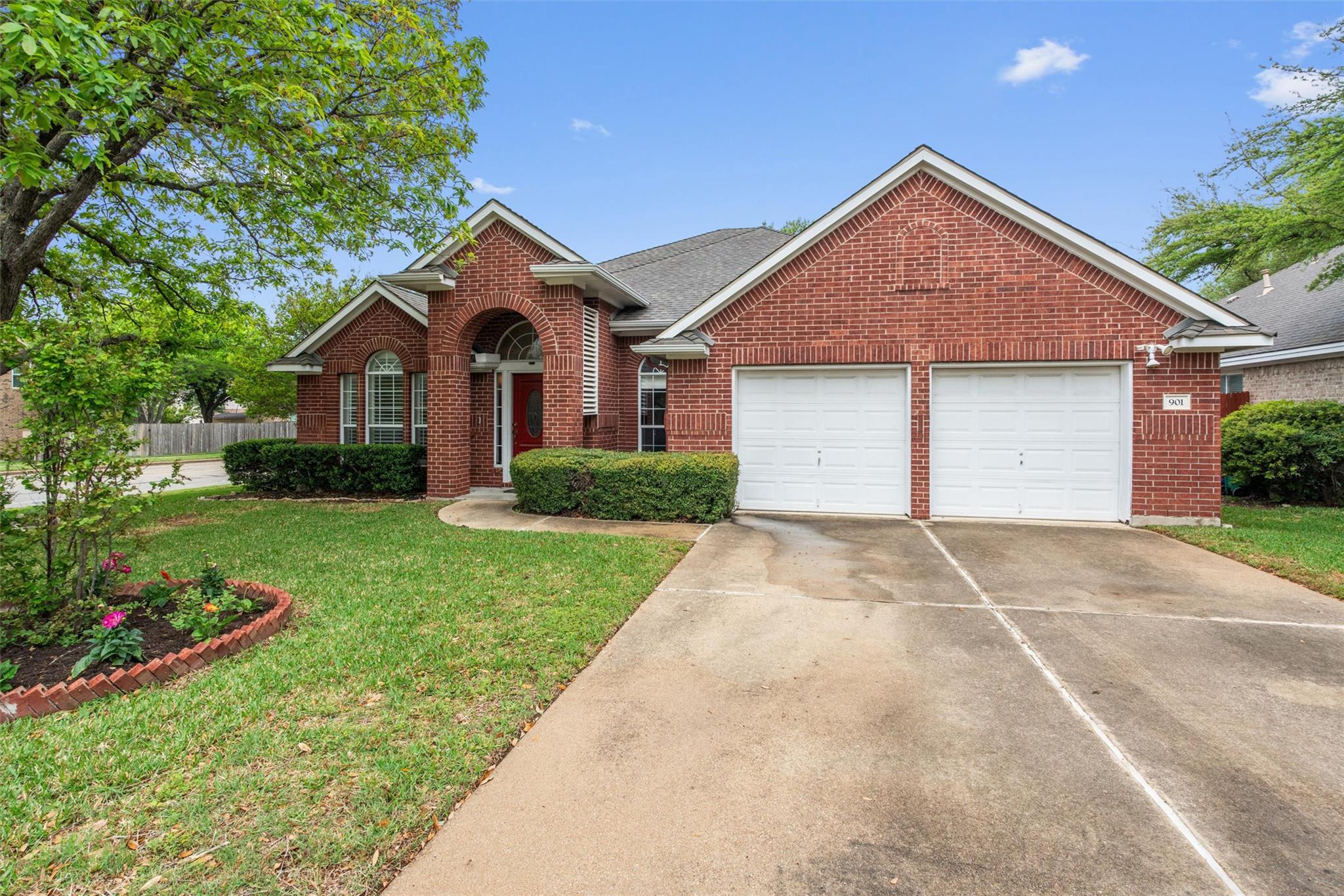 901 Cashew Ln, Cedar Park, TX 78613