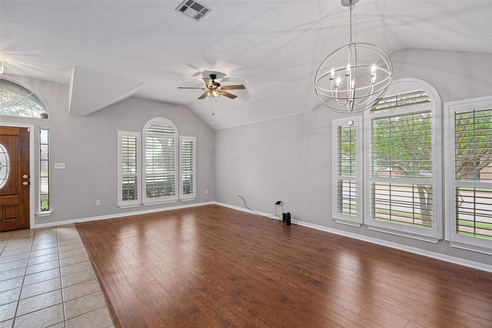 901 Cashew Ln, Cedar Park, TX 78613