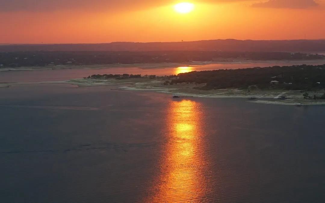 18803 Hogan Cir # 14, Point Venture, TX 78645