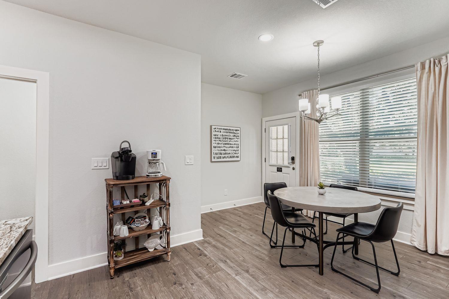 18803 Hogan Cir # 14, Point Venture, TX 78645