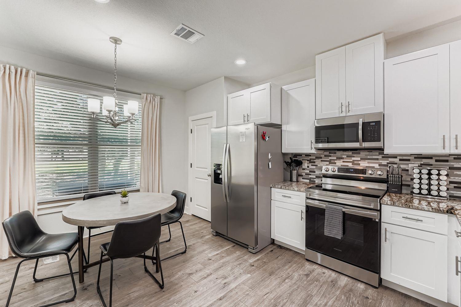 18803 Hogan Cir # 14, Point Venture, TX 78645