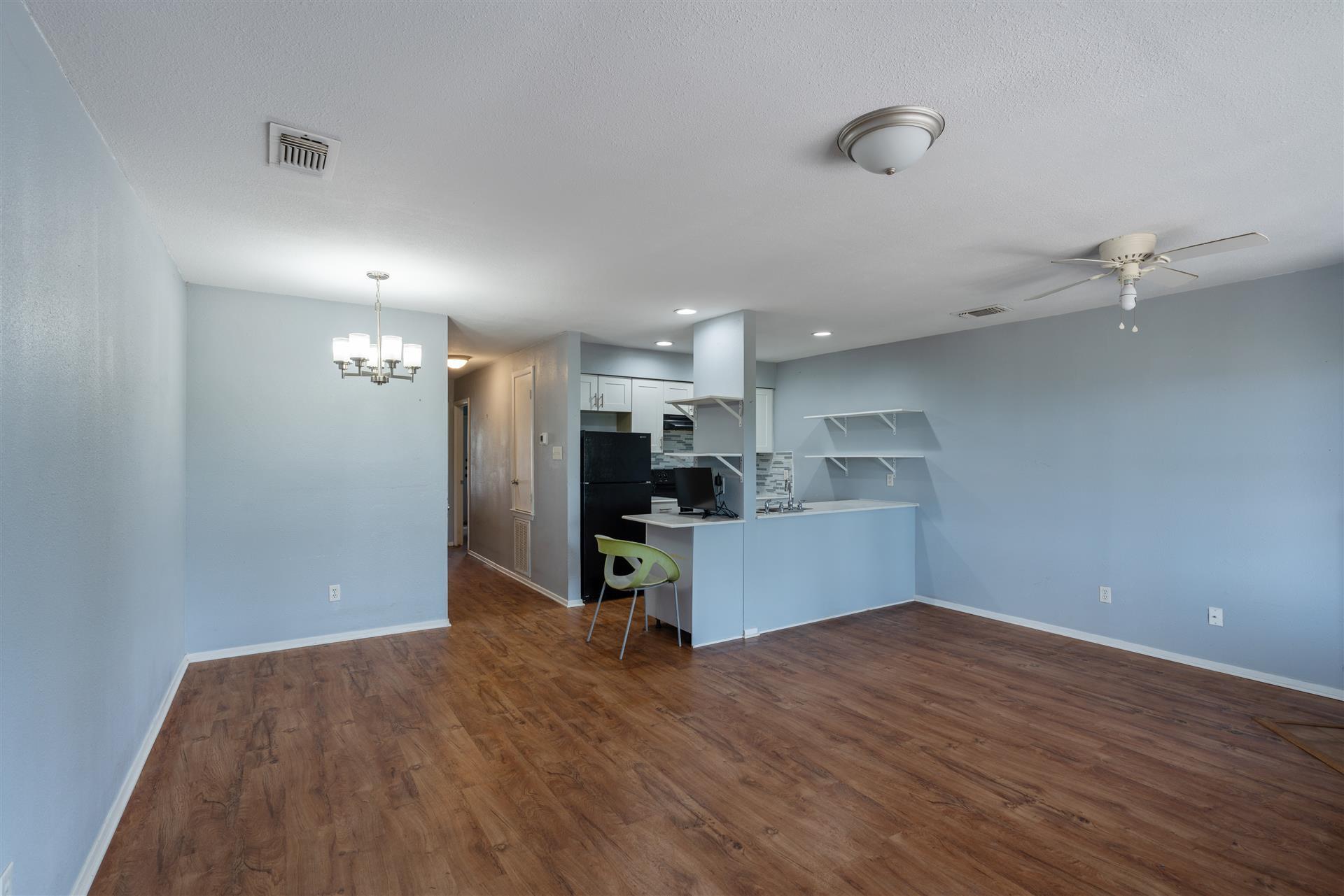 20802 Bonanza St # 1-10, Lago Vista, TX 78645