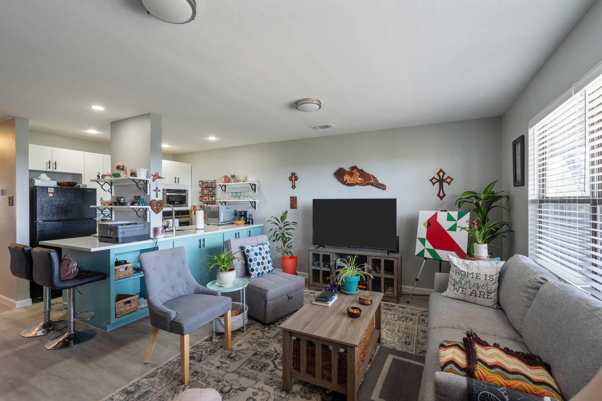 20802 Bonanza St # 1-10, Lago Vista, TX 78645