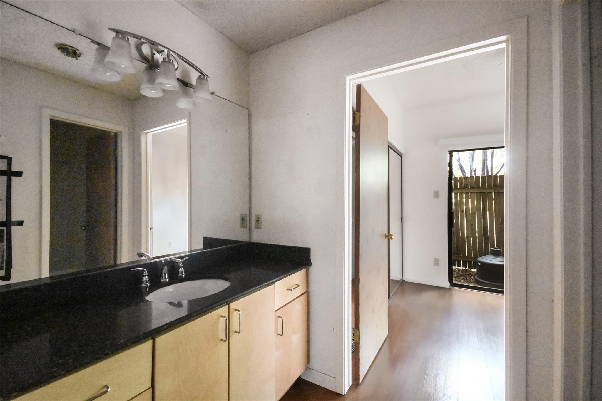 2815 Rio Grande St # 109, Austin, TX 78705