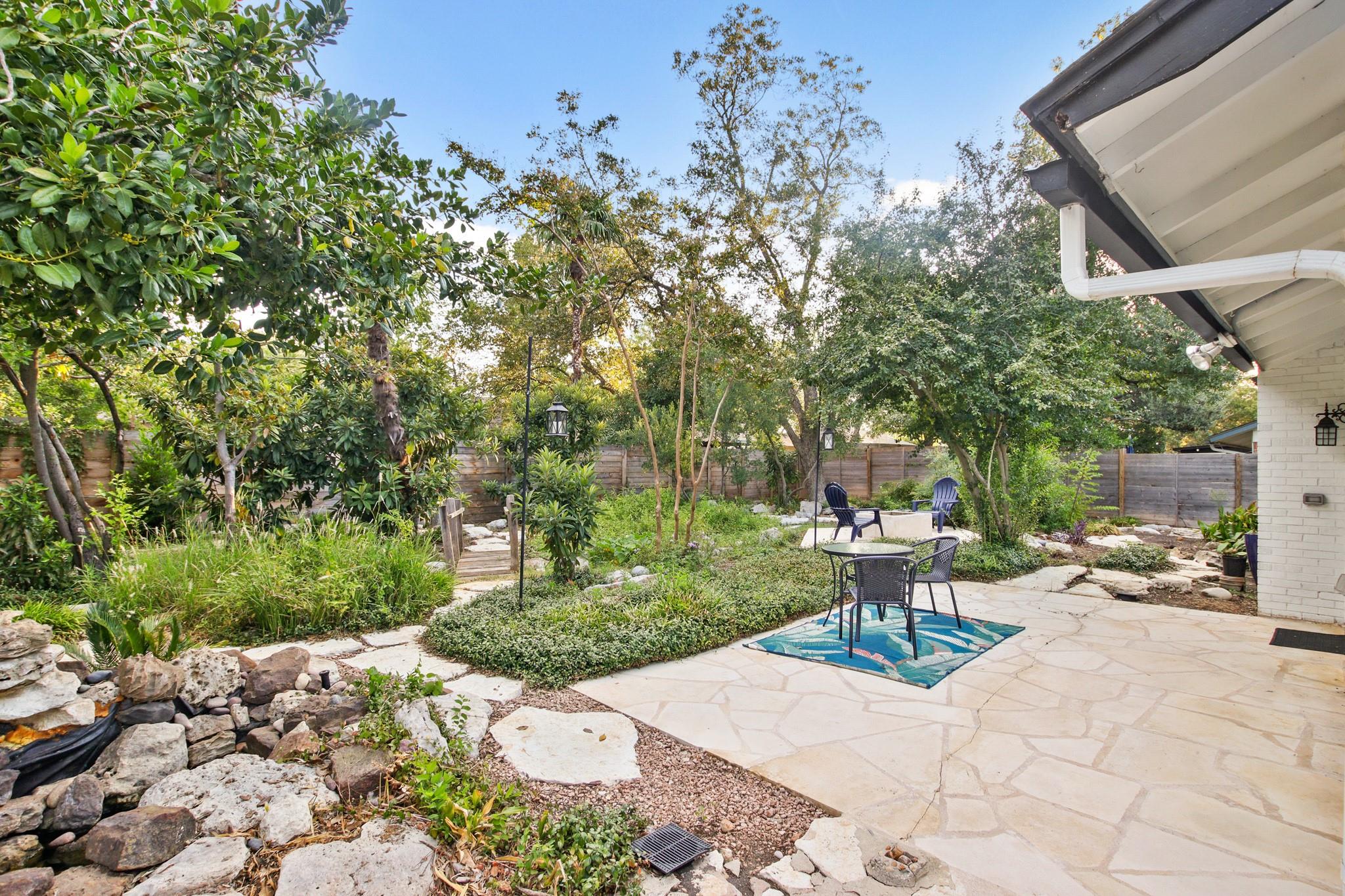 10129 Aspen St, Austin, TX 78758