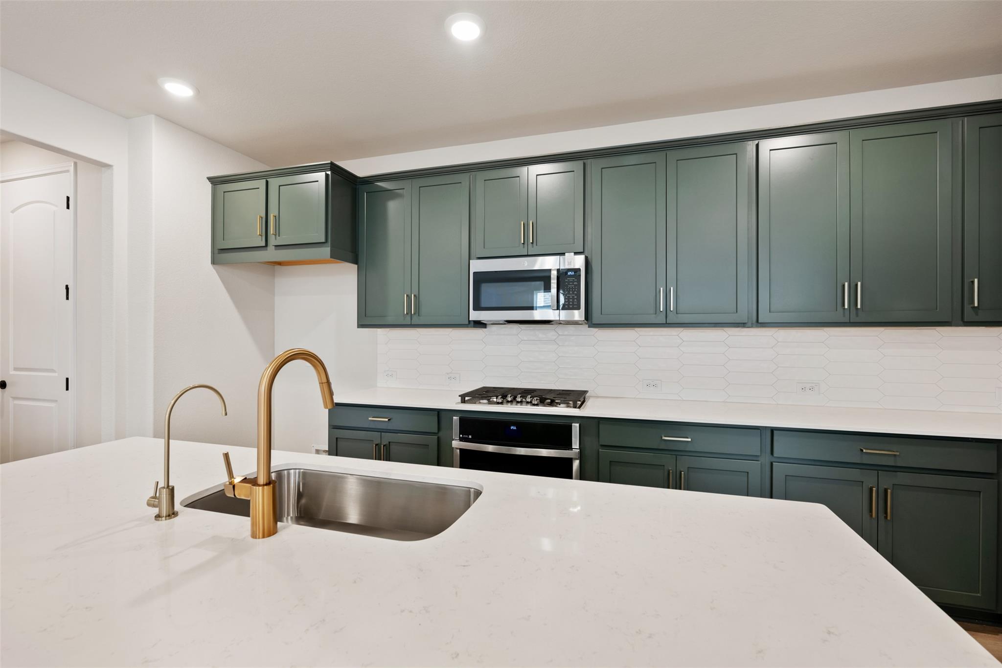 288 Ranier Way, Dripping Springs, TX 78620