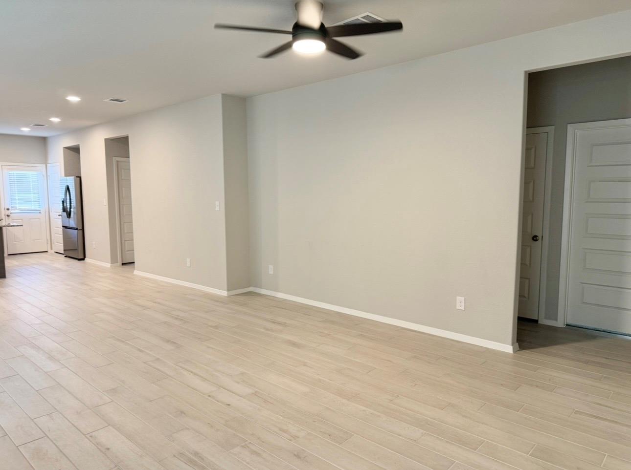 204 Tillage Rd, Elgin, TX 78621