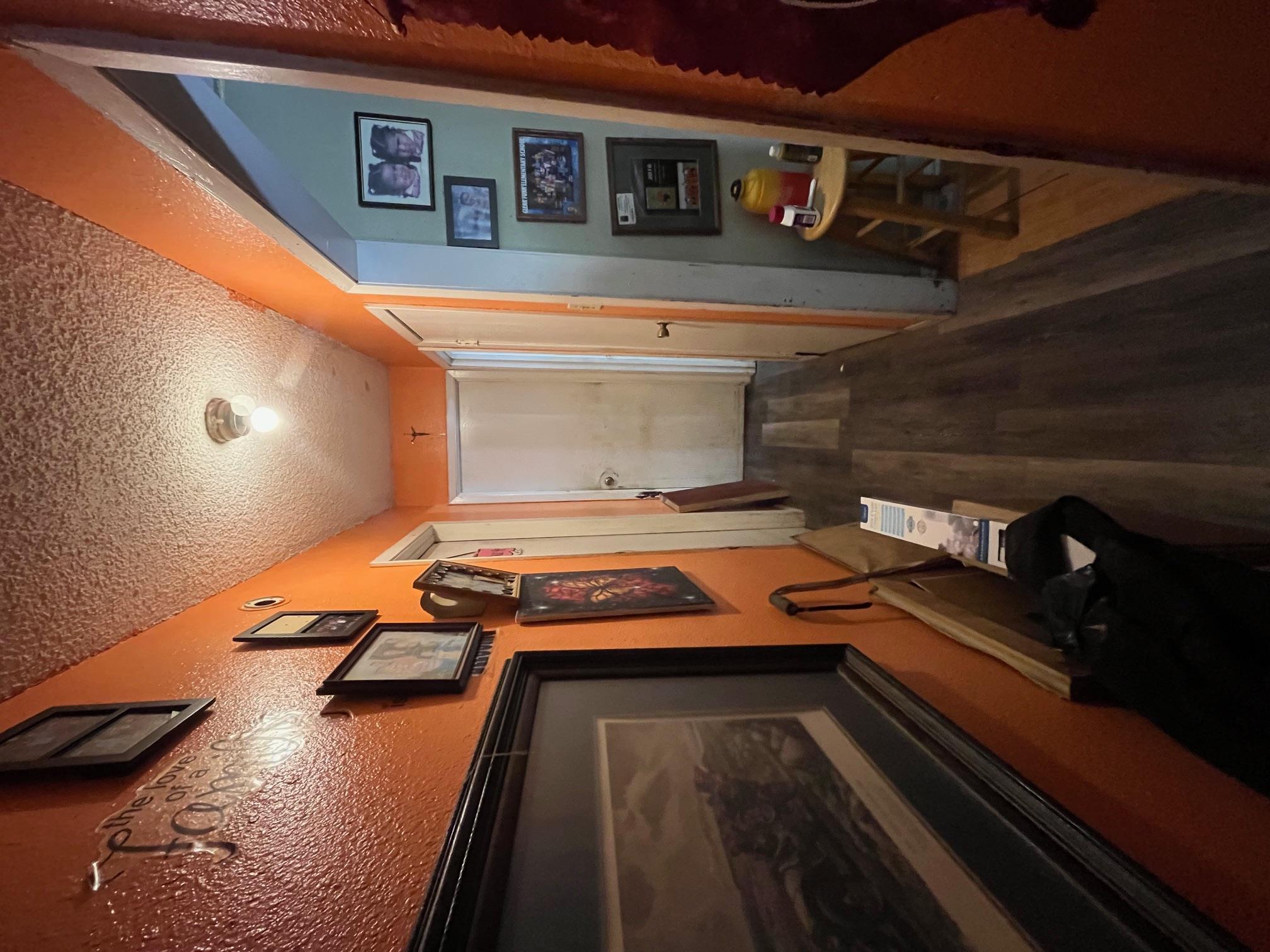 905 Luann Ln, Lockhart, TX 78644