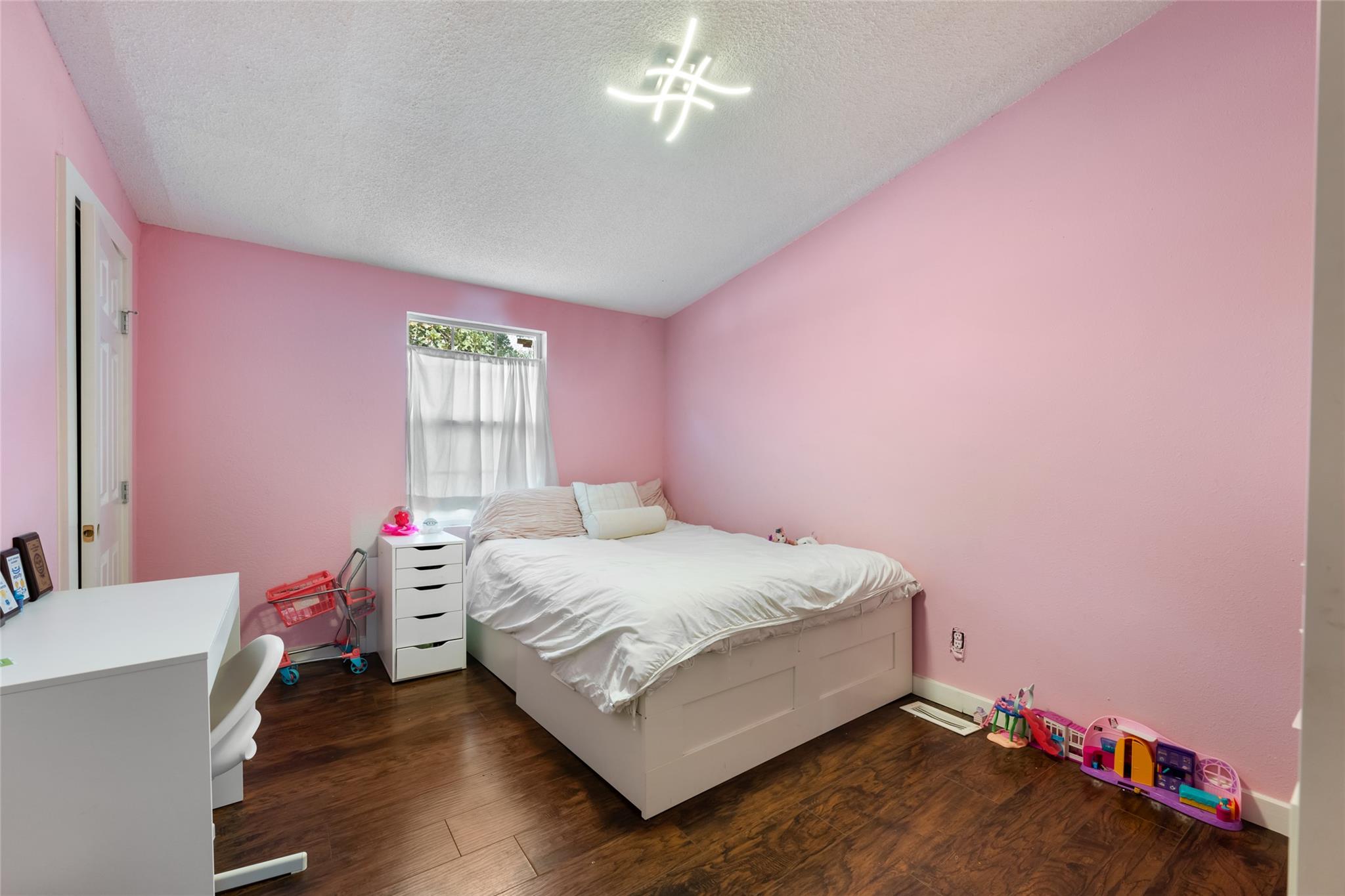 485 Bridgestone Ct, Lockhart, TX 78644