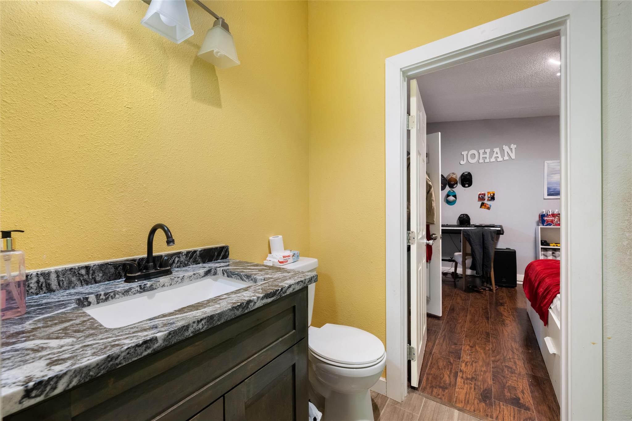 485 Bridgestone Ct, Lockhart, TX 78644