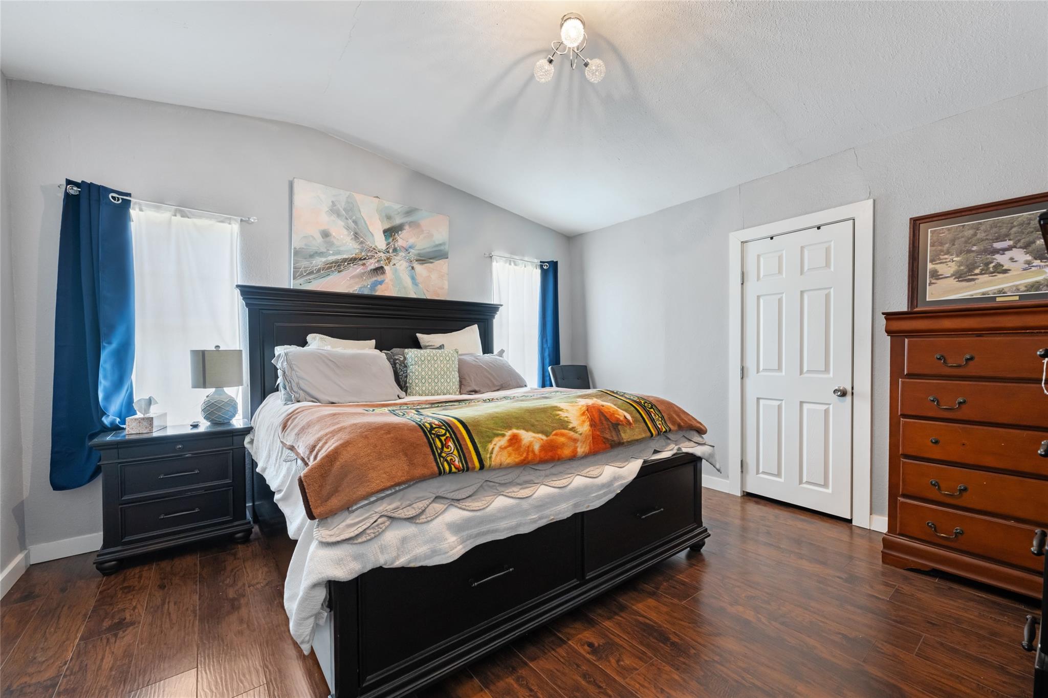 485 Bridgestone Ct, Lockhart, TX 78644