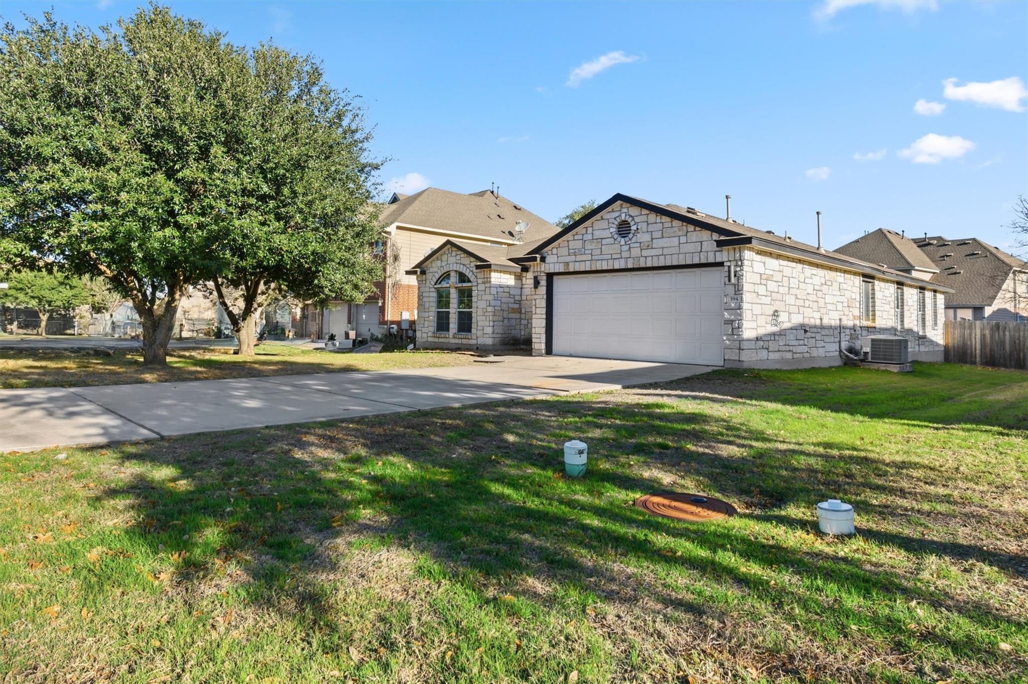 394 Verano Cir, Kyle, TX 78640