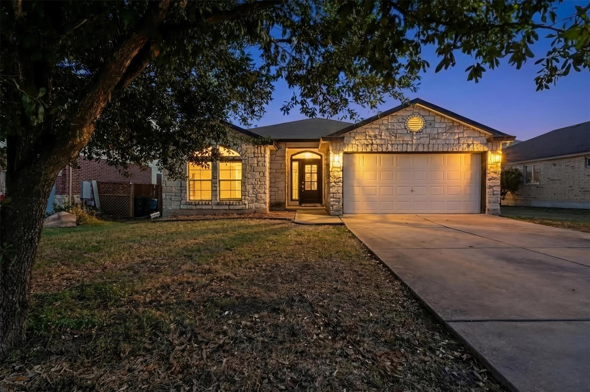 394 Verano Cir, Kyle, TX 78640
