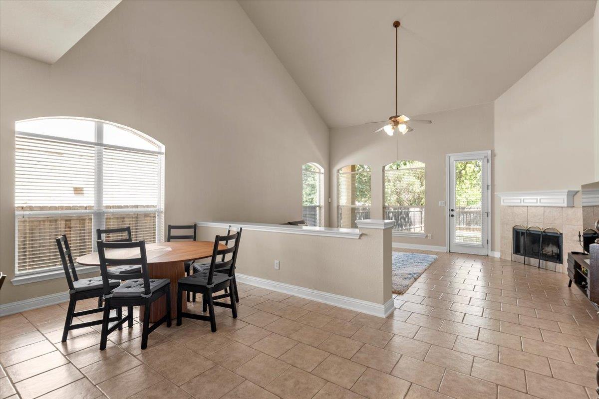 15601 Interlachen Dr, Austin, TX 78717