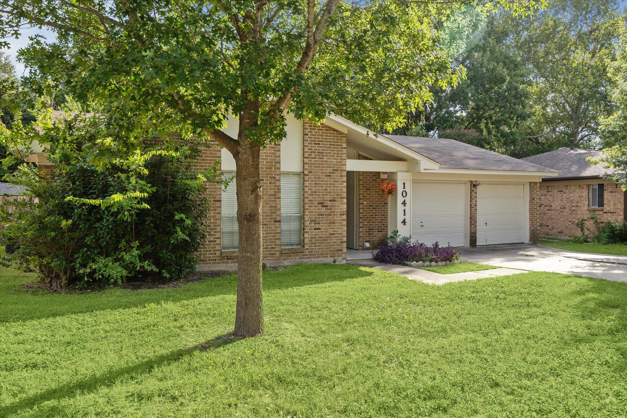 10414 Quail Ridge Dr, Austin, TX 78758