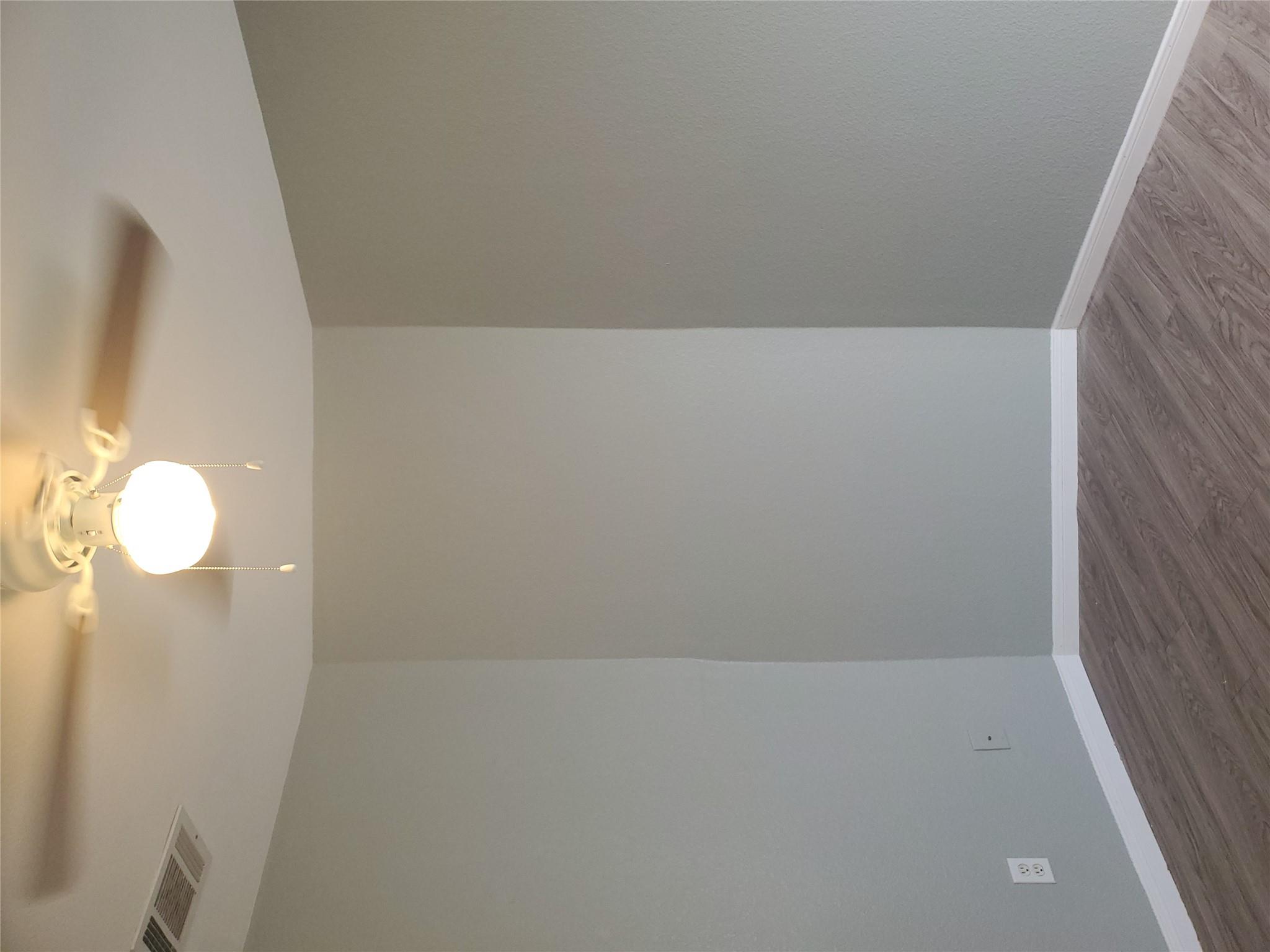 2221 Creekside Ln # B, Georgetown, TX 78626