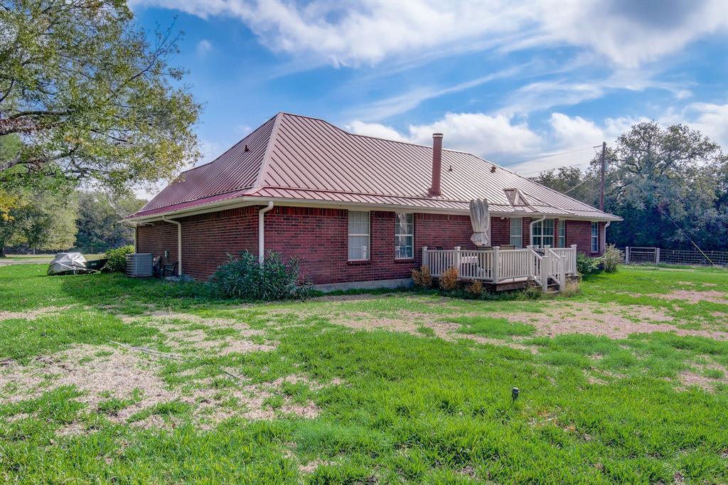 1495 Makinson Rd, West Point, TX 78963