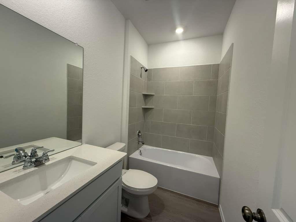 261 Seven Seas Dr, Kyle, TX 78640