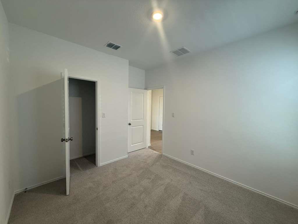 261 Seven Seas Dr, Kyle, TX 78640