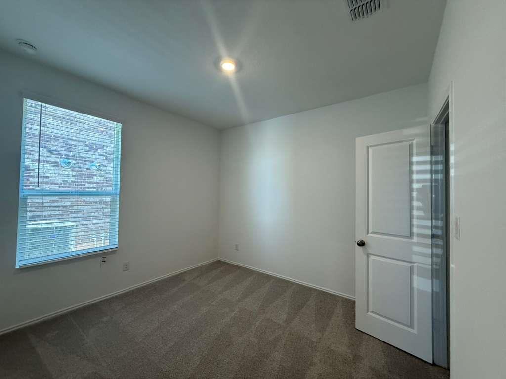 261 Seven Seas Dr, Kyle, TX 78640