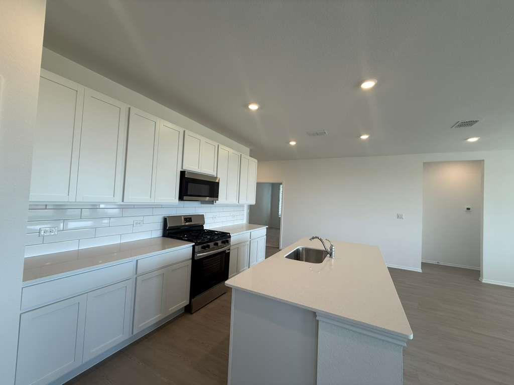 261 Seven Seas Dr, Kyle, TX 78640