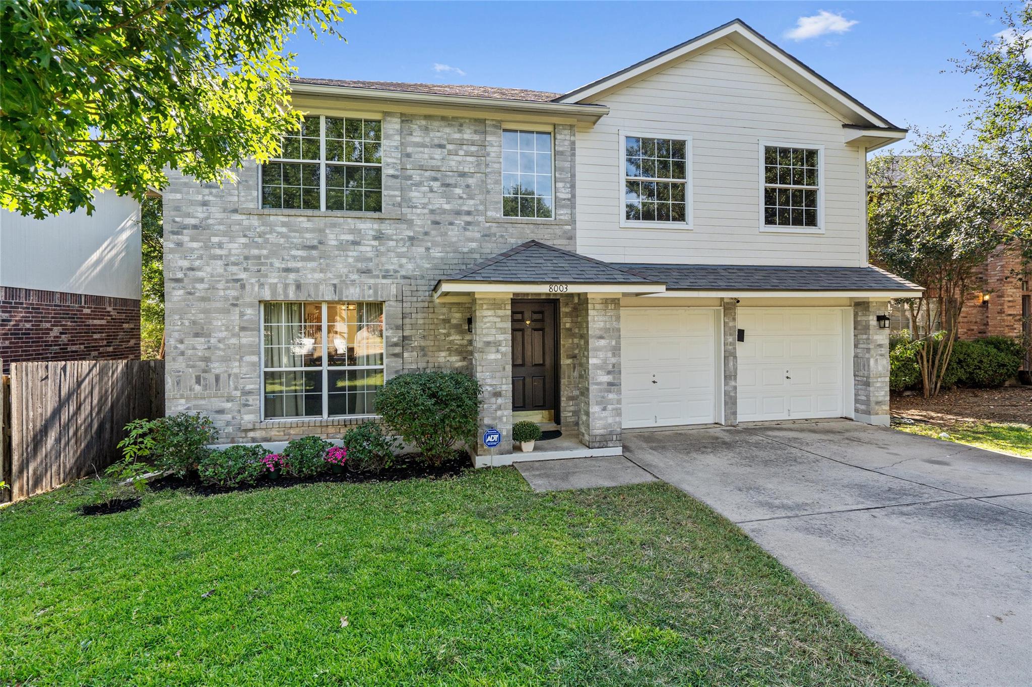 8003 Brienne Dr, Round Rock, TX 78681