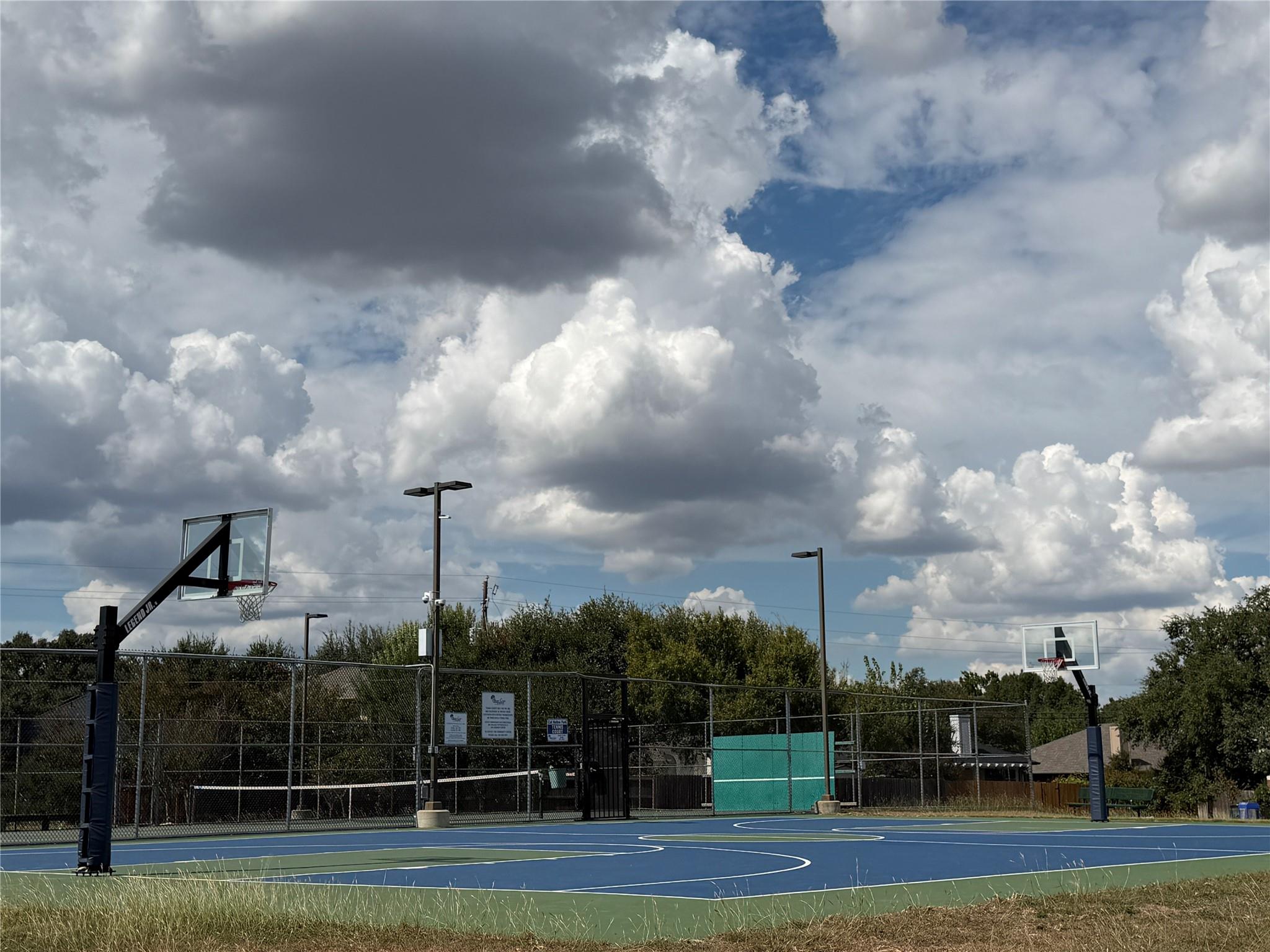 8003 Brienne Dr, Round Rock, TX 78681