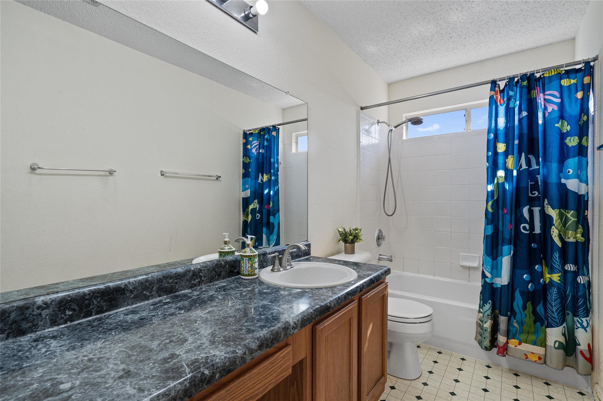 8003 Brienne Dr, Round Rock, TX 78681