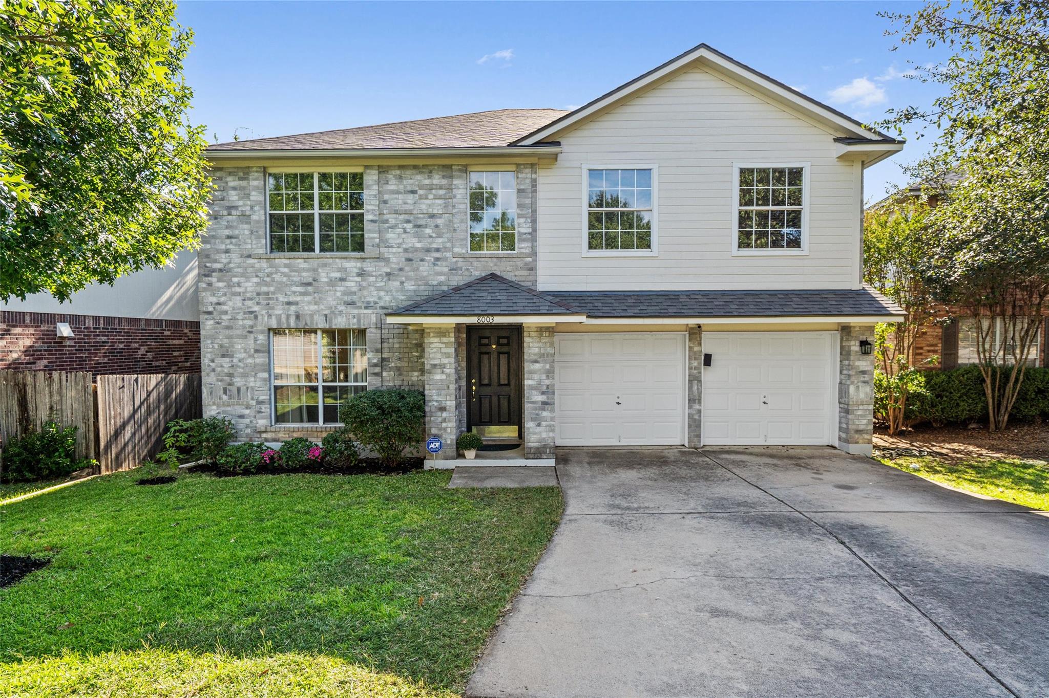 8003 Brienne Dr, Round Rock, TX 78681