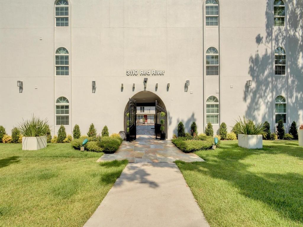 3110 Red River St # 206, Austin, TX 78705