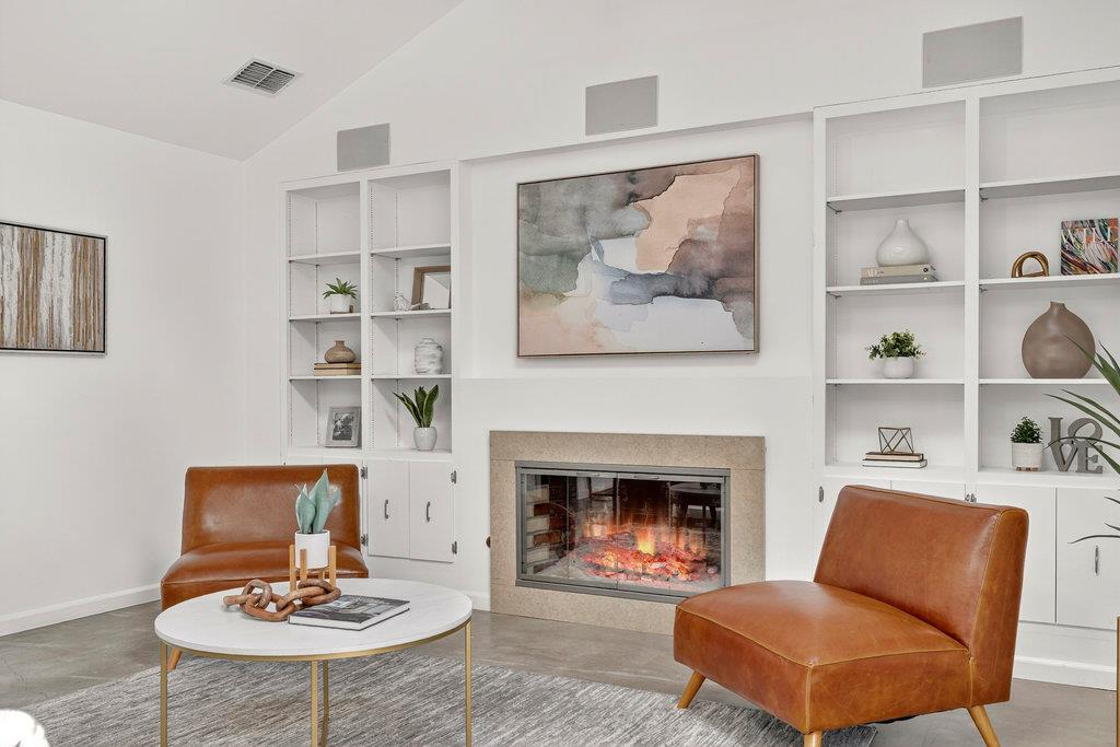 2202 Cypress Pt E, Austin, TX 78746