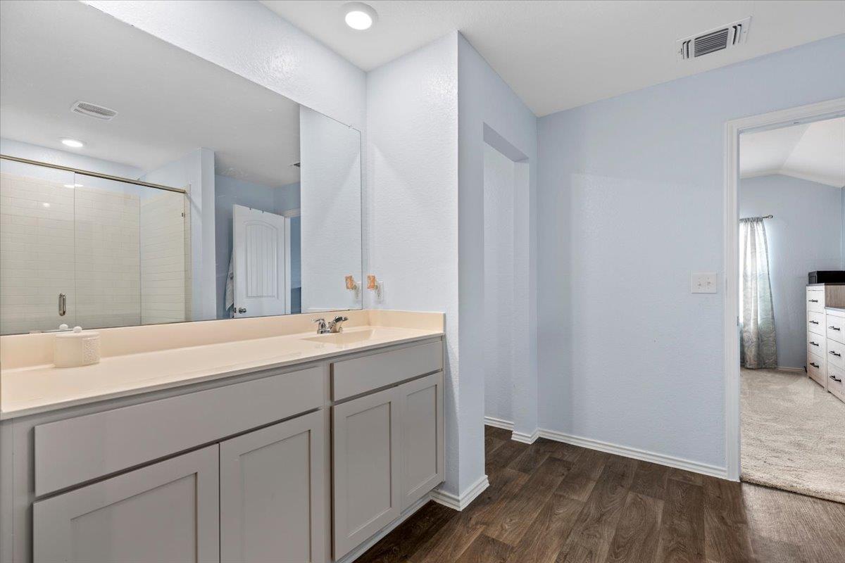 19428 Bear Grass Dr, Elgin, TX 78621