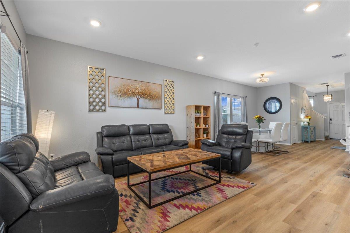 19428 Bear Grass Dr, Elgin, TX 78621