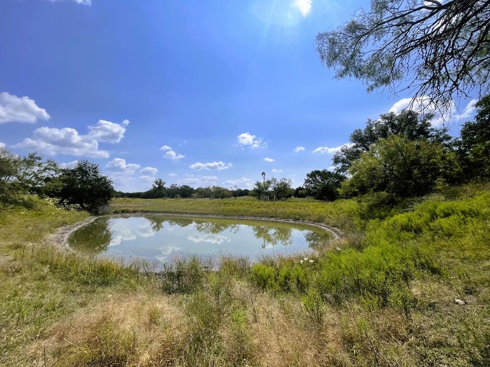 153 Live Oak Mott Dr, Goldthwaite, TX 76844