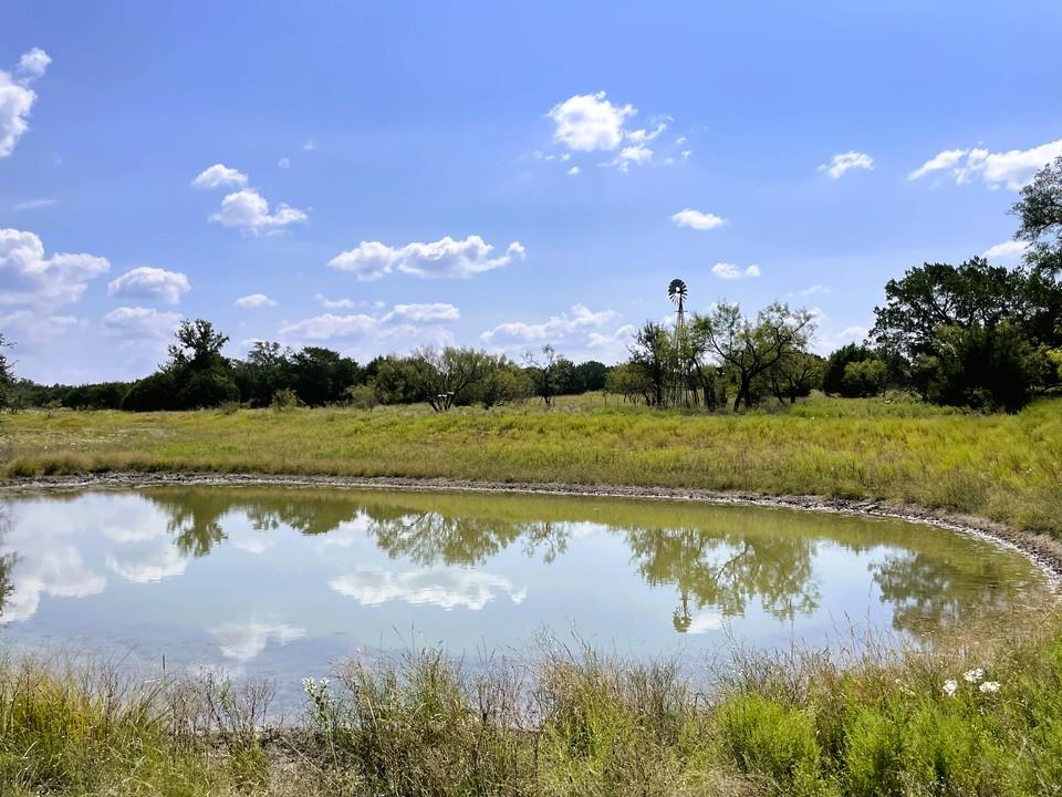 153 Live Oak Mott Dr, Goldthwaite, TX 76844