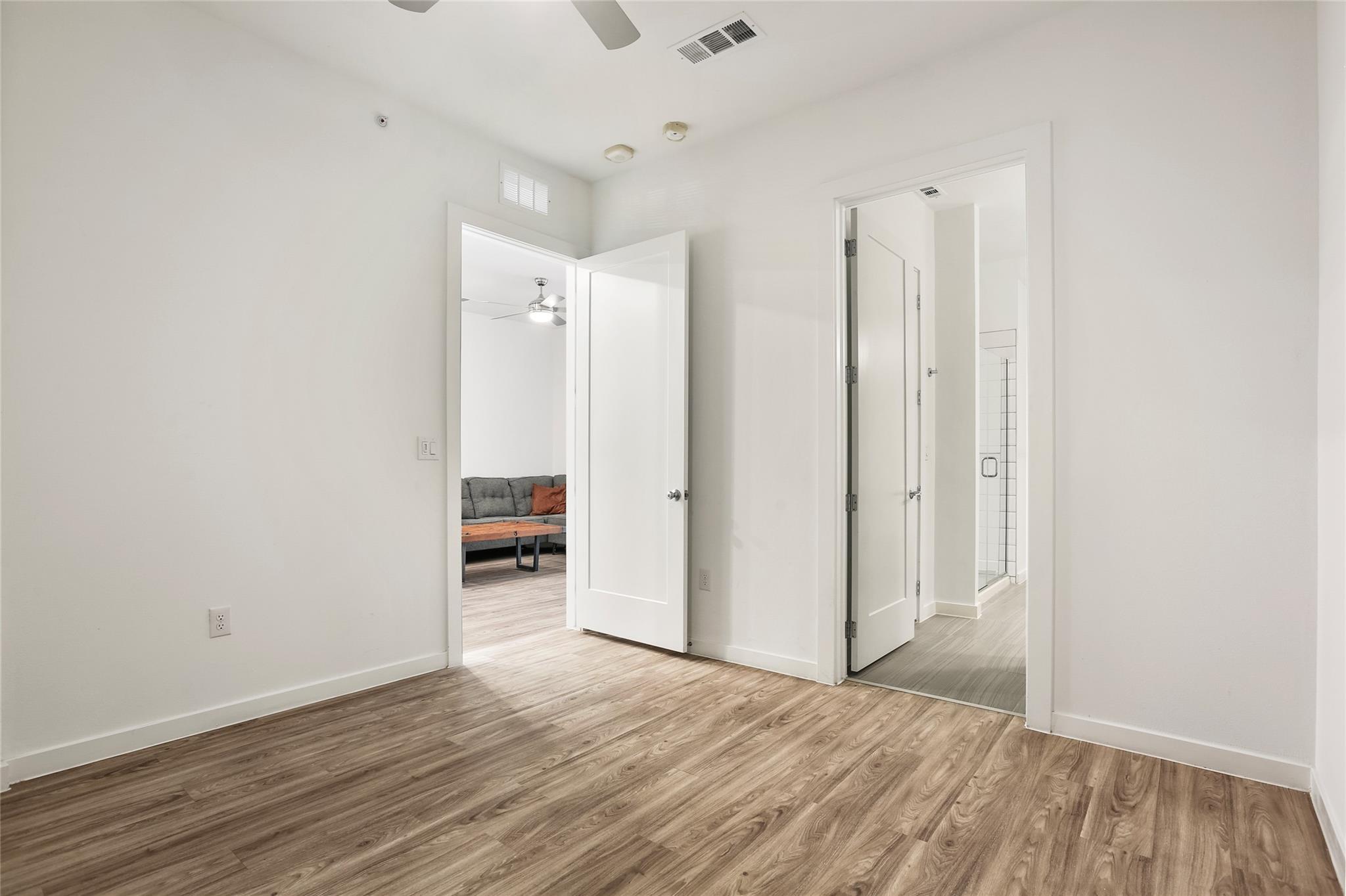 4801 Springdale Rd # 1005, Austin, TX 78723