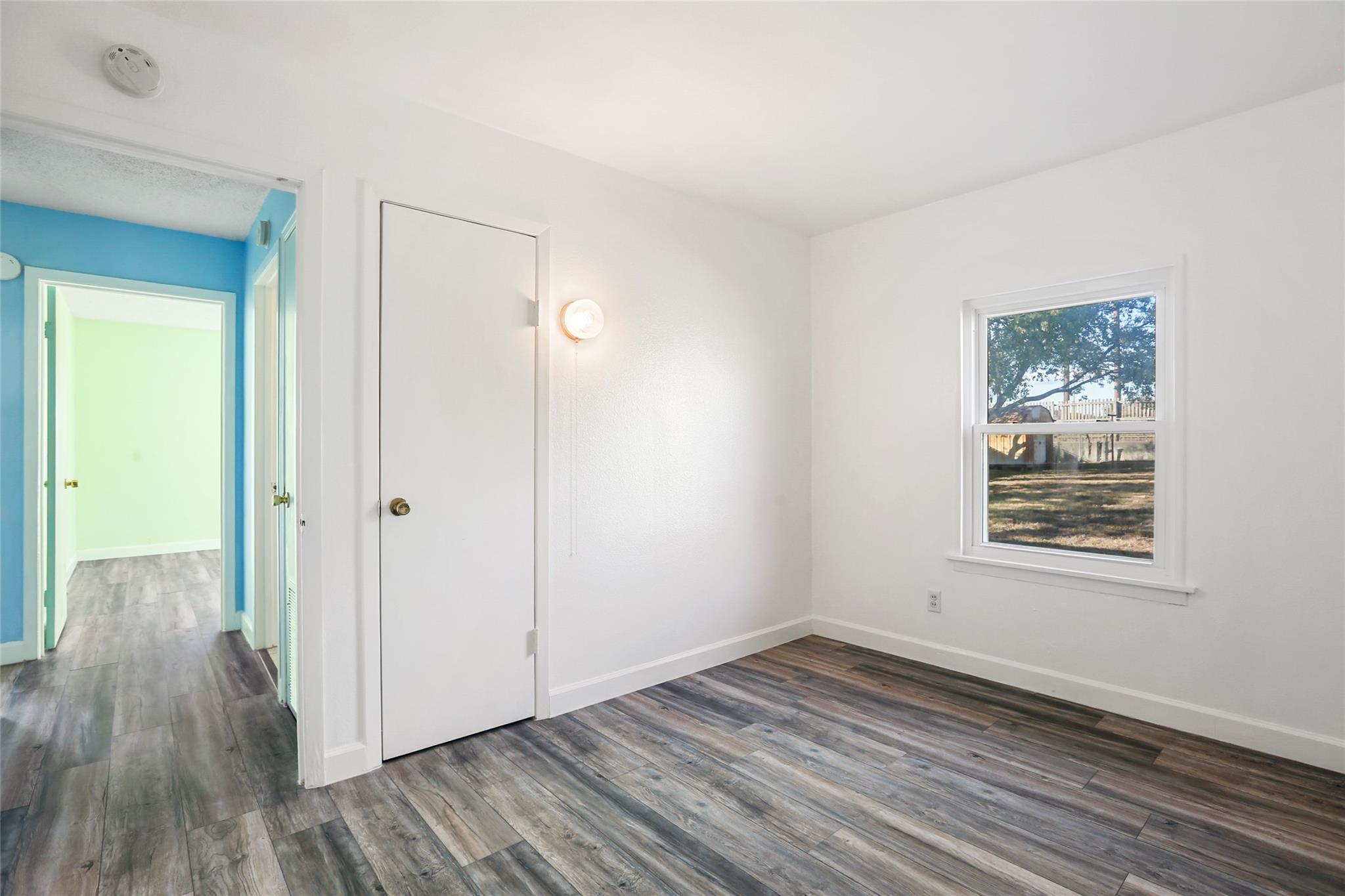 600 W Applegate Dr, Austin, TX 78753