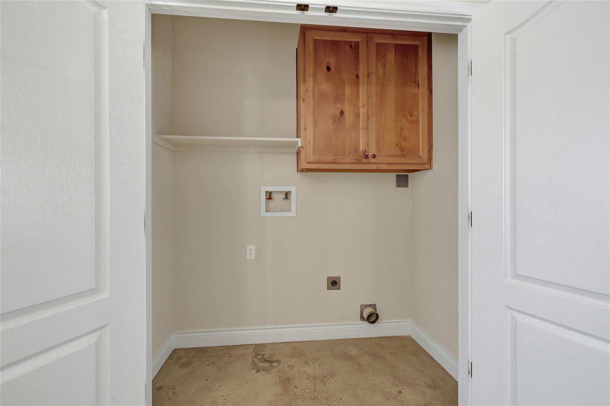 1382 Hanz Dr, New Braunfels, TX 78130