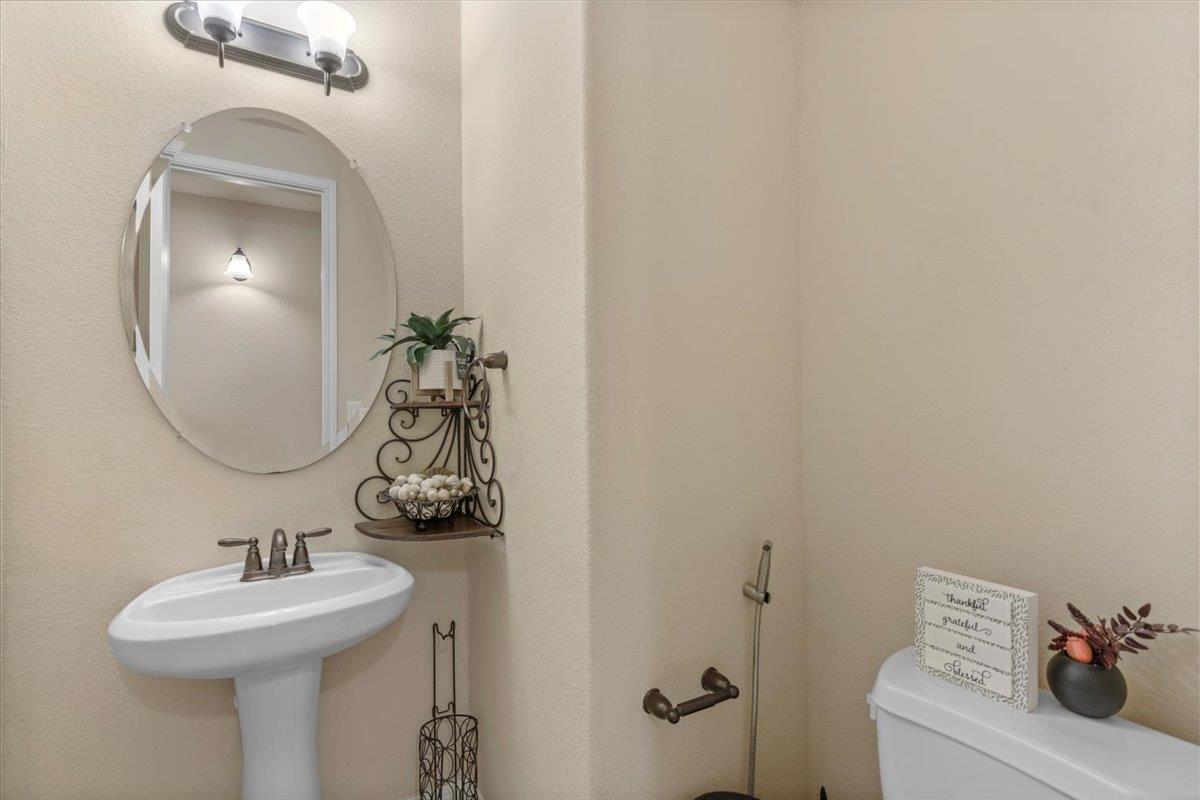 302 N Frontier Ln, Cedar Park, TX 78613