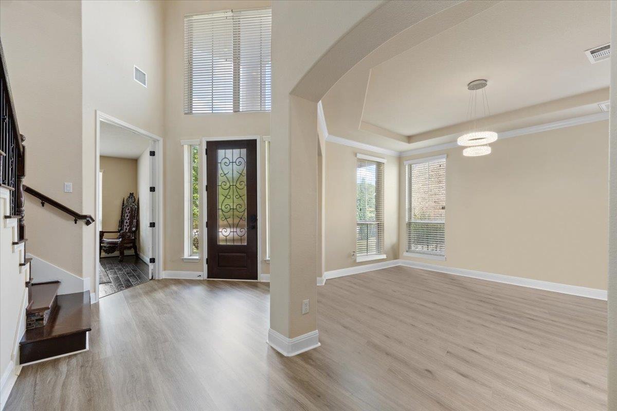 302 N Frontier Ln, Cedar Park, TX 78613