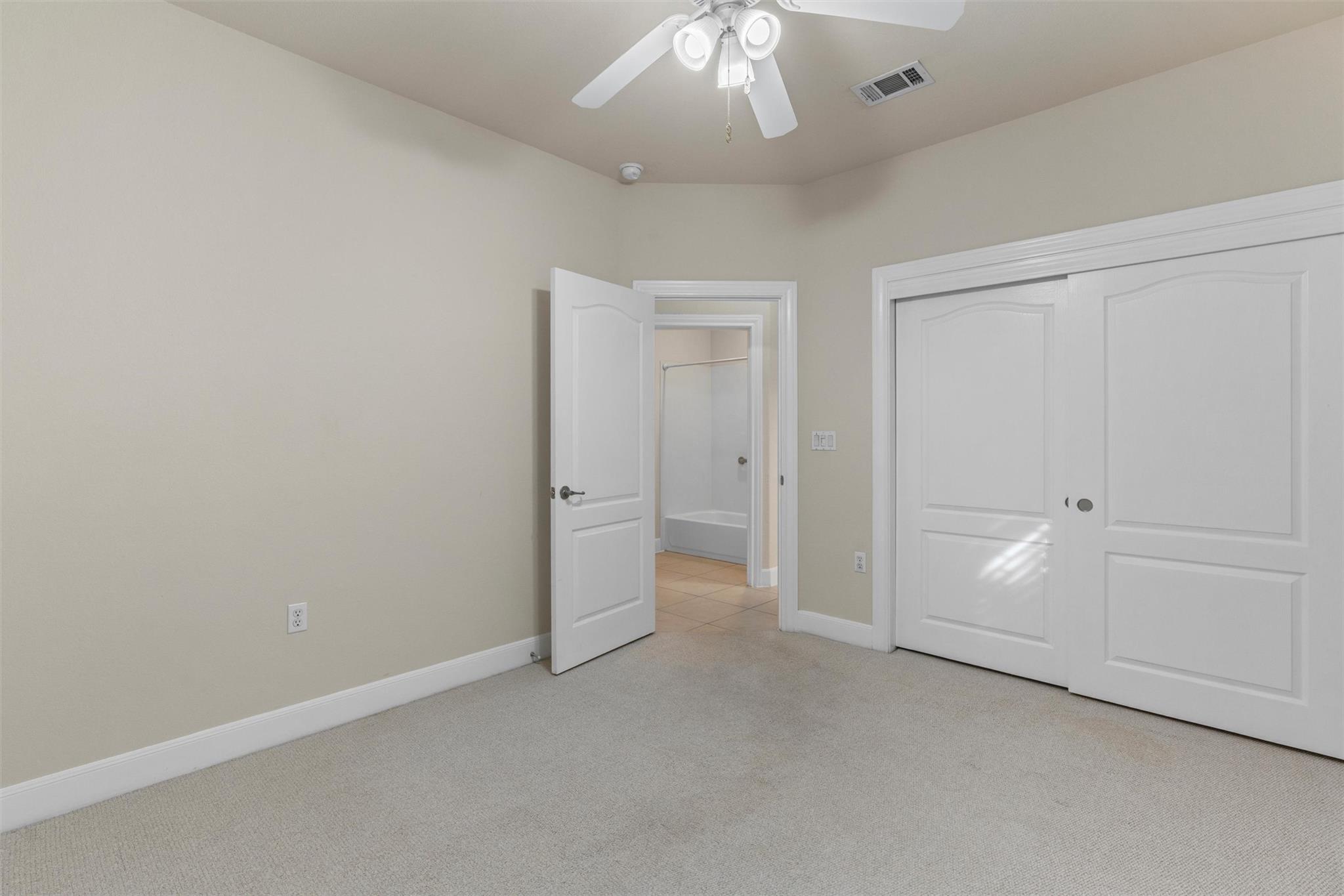 200 San Saba Dr, Georgetown, TX 78633