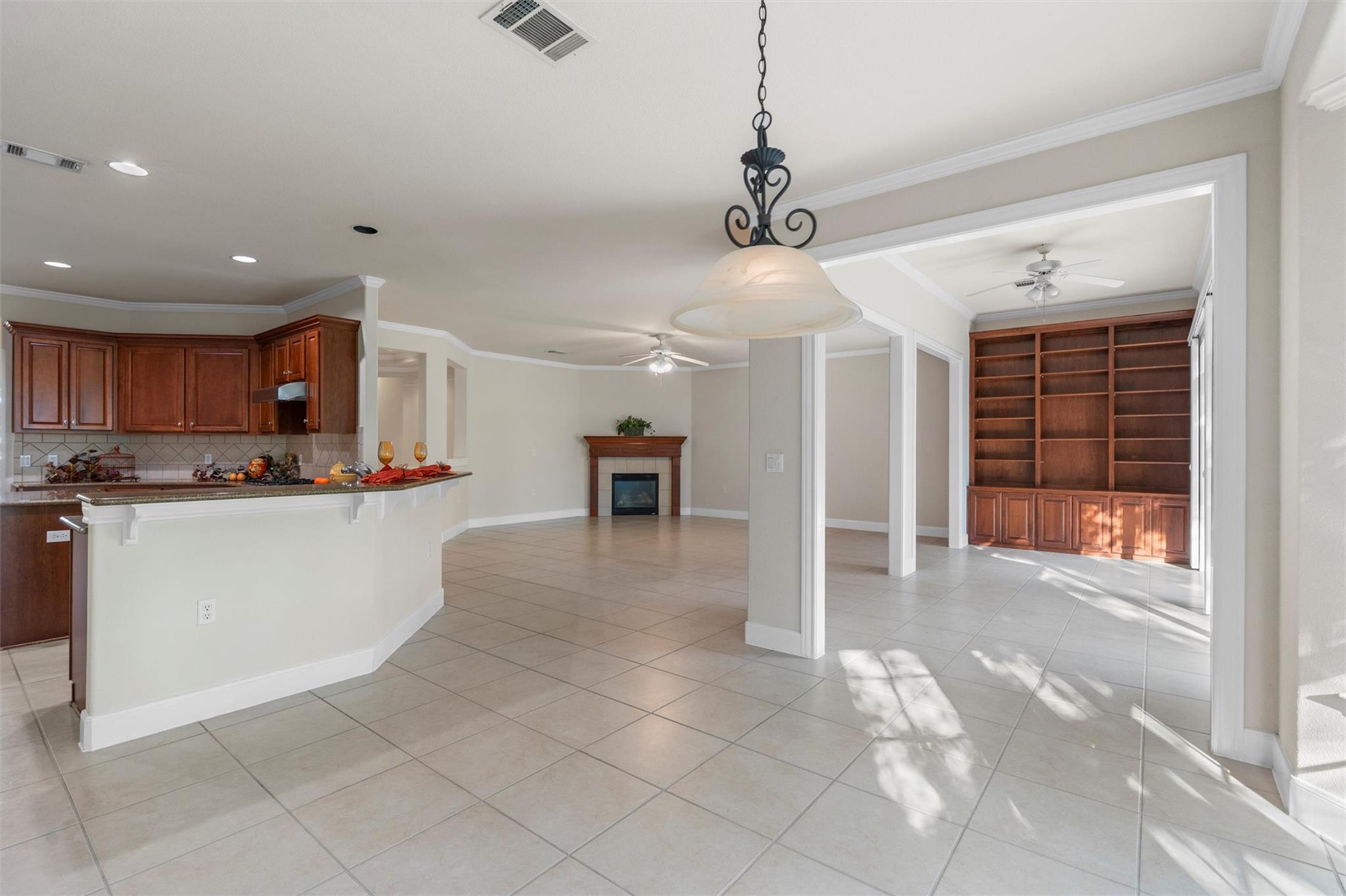 200 San Saba Dr, Georgetown, TX 78633